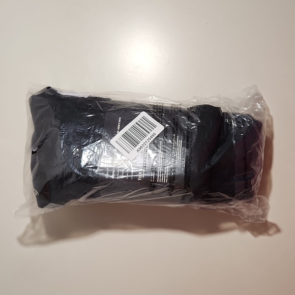 ❤️NWT VINTAGE TORRID LEGGING - CRUSHED VELVET VELOUR - RUCHED SIDE DETAIL 2X - Picture 5 of 8